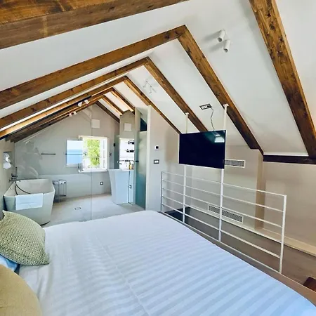 Maxima Comoda Luxury Villa *