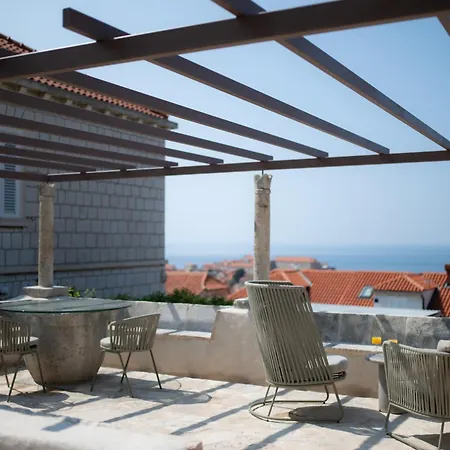 Maxima Comoda Luxury *