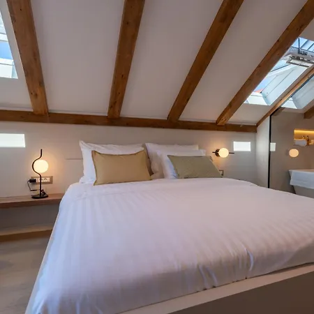 Maxima Comoda Luxury *