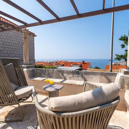 Maxima Comoda Luxury Vila *