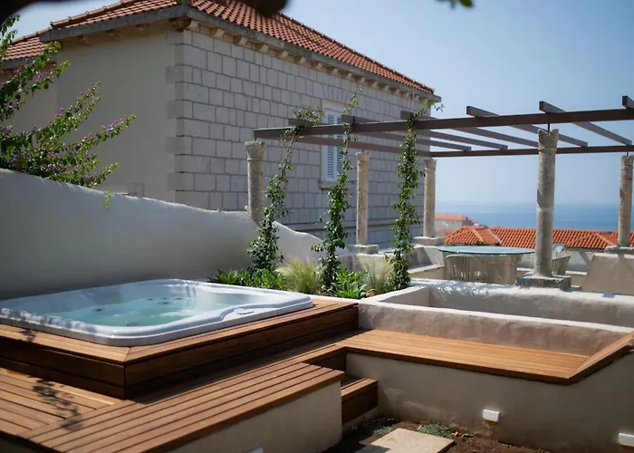 Maxima Comoda Luxury