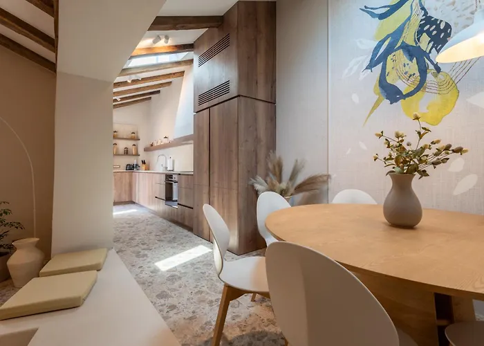 Maxima Comoda Luxury